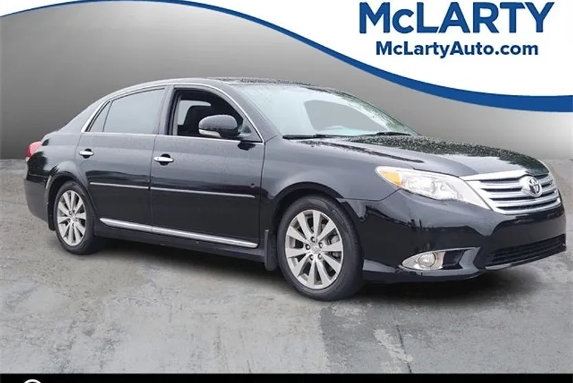 2012 Toyota Avalon Limited photo 1