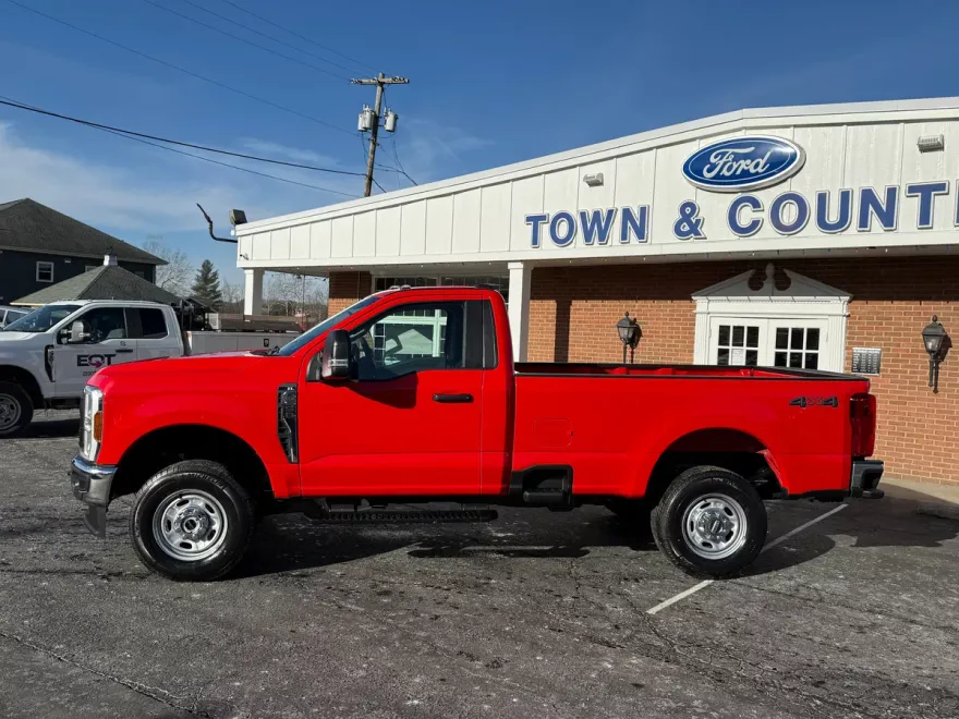 2025 Ford F-250 XL photo 1