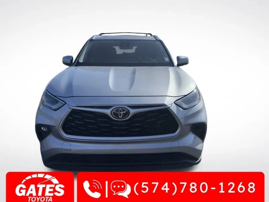 2021 Toyota Highlander XLE Sport photo 1