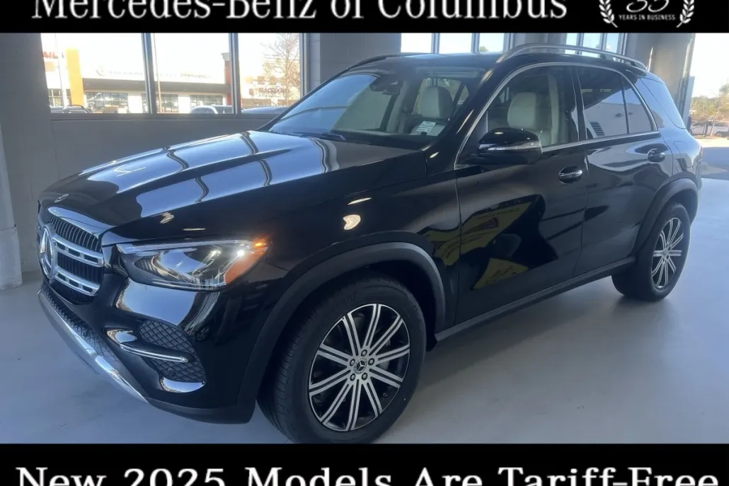 2025 Mercedes Benz GLE 450e photo 1