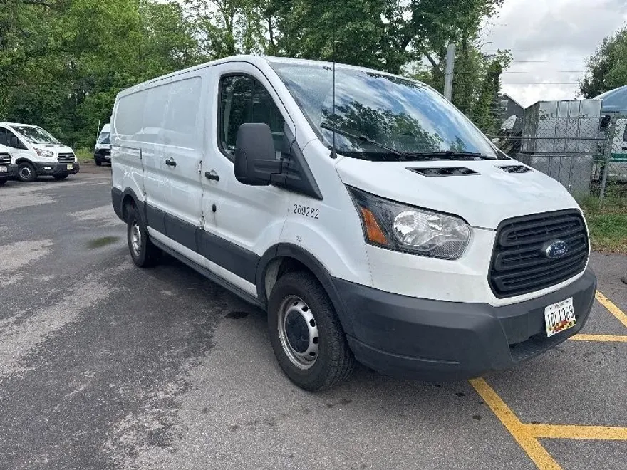 2019 Ford Transit photo 1