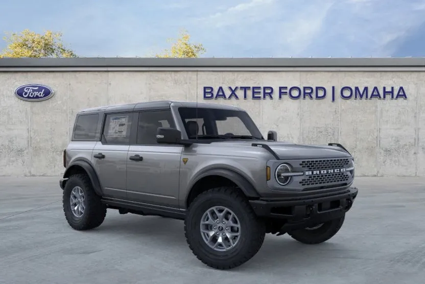 2025 Ford Bronco Badlands photo 1