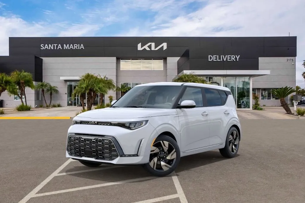 2025 Kia Soul GT-Line photo 1