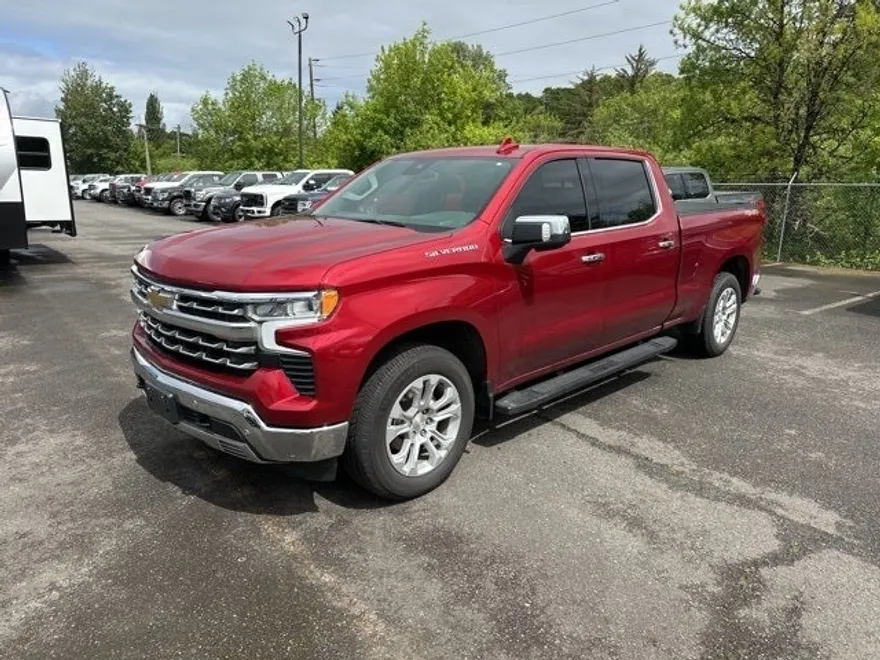 2022 Chevrolet Silverado 1500 LTZ photo 1