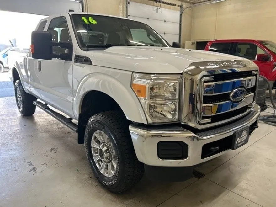 2016 Ford F-250 photo 1