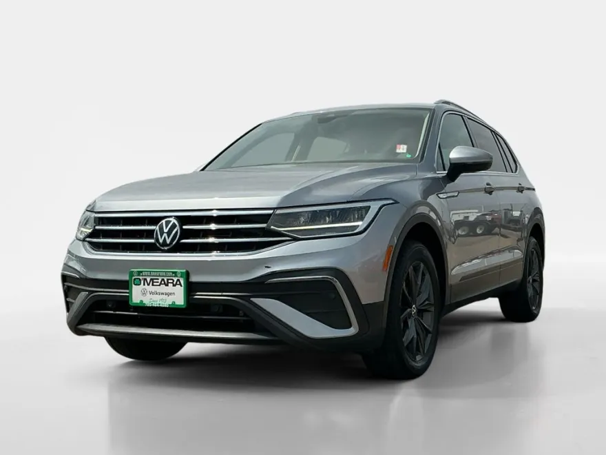 2024 Volkswagen Tiguan SE Wolfsburg Edition photo 1