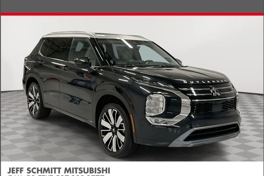 2025 Mitsubishi Outlander Platinum photo 1