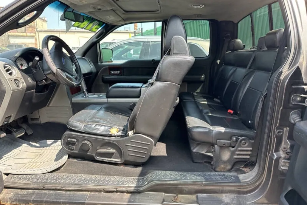 2006 Ford F-150 Lariat photo 1