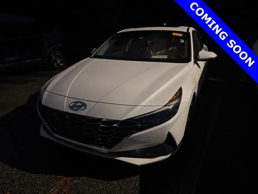 2021 Hyundai Elantra Limited photo 1