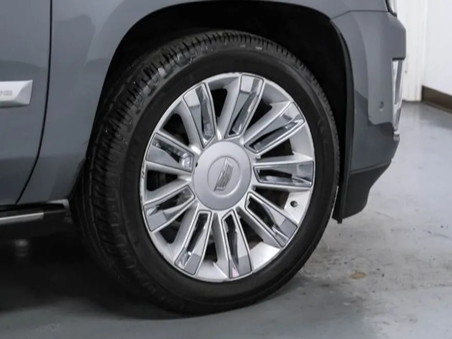 2020 Cadillac Escalade Platinum photo 45