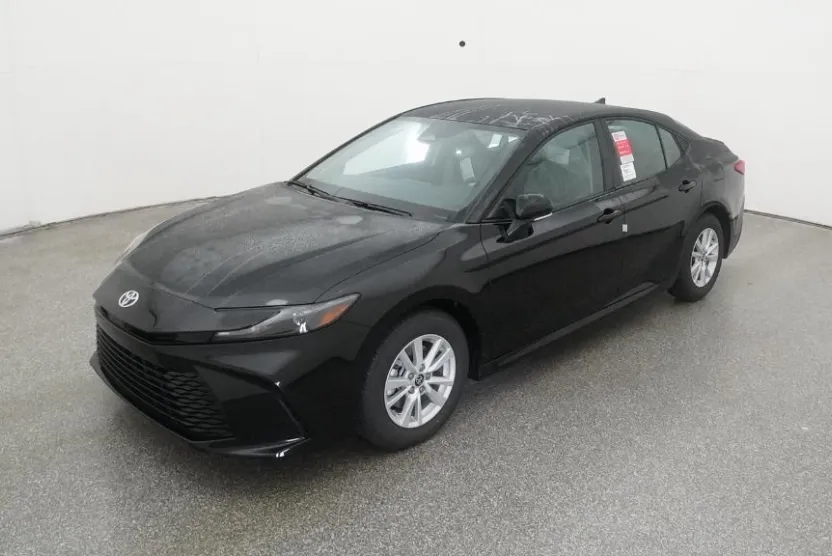 2026 Toyota Camry LE photo 1