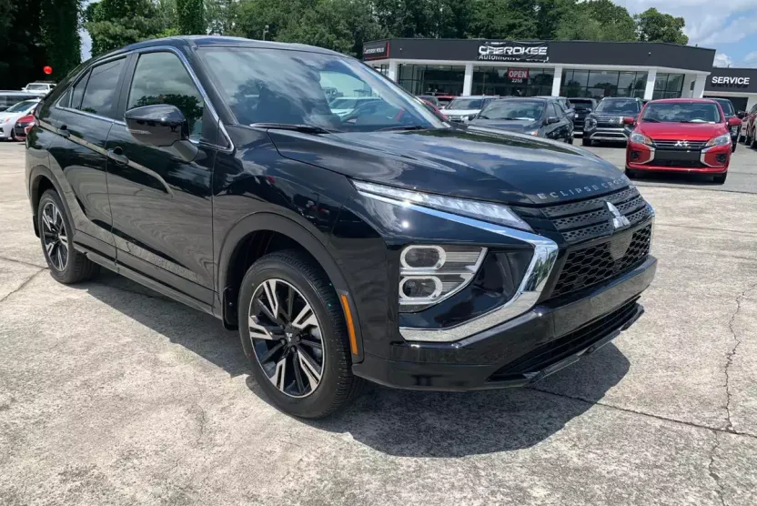 2025 Mitsubishi Eclipse Cross SEL photo 1