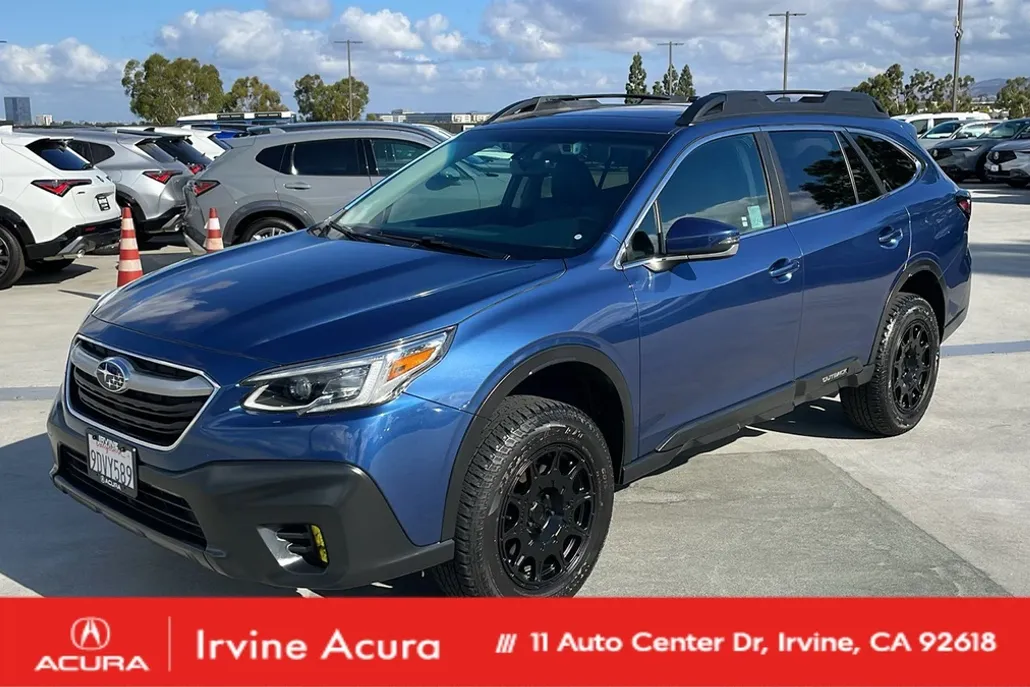 2022 Subaru Outback Limited photo 1