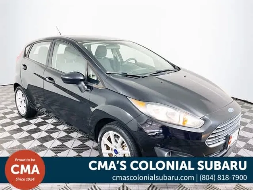 2017 Ford Fiesta SE photo 1