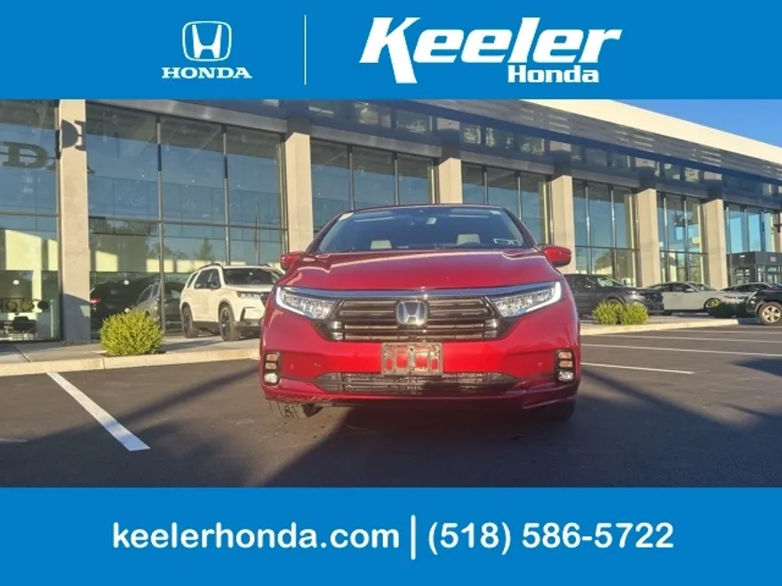 2022 Honda Odyssey Touring photo 1