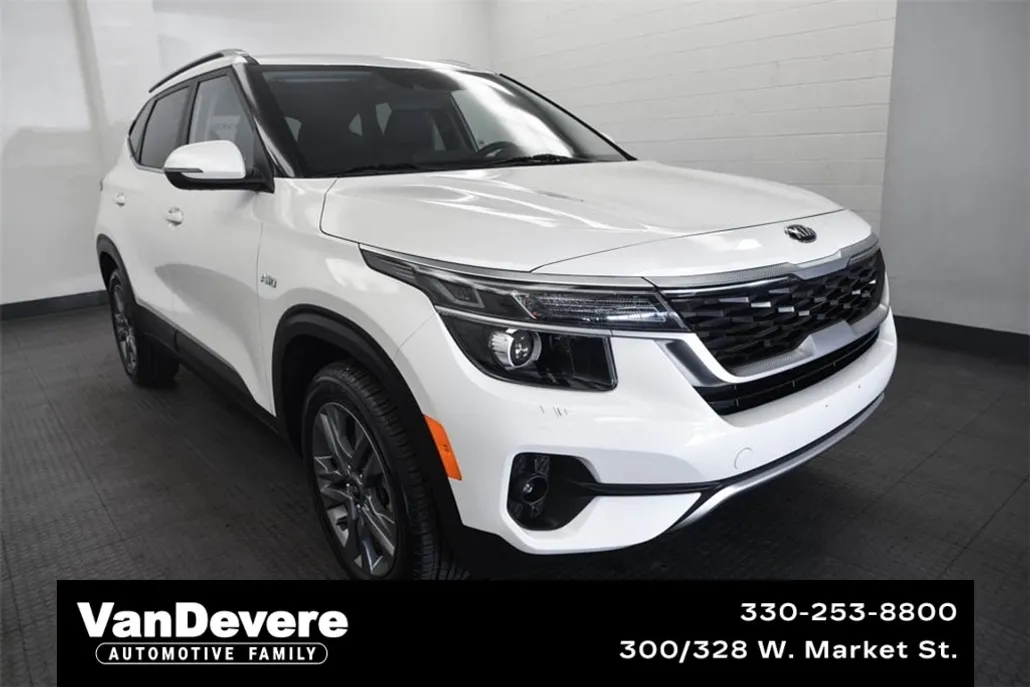 2021 Kia Seltos S photo 1