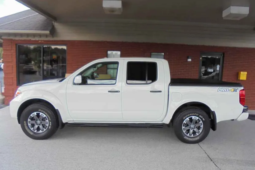 2018 Nissan Frontier photo 1