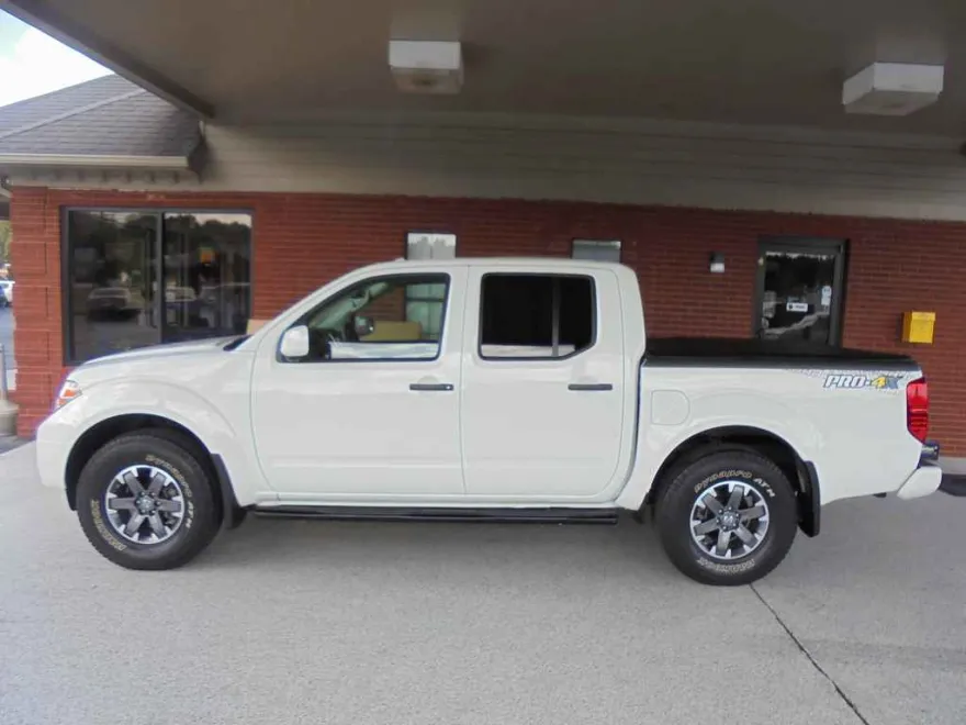 2018 Nissan Frontier photo 1