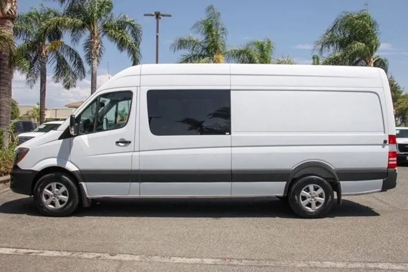 2017 Mercedes Benz Sprinter 2500 170 WB photo 1