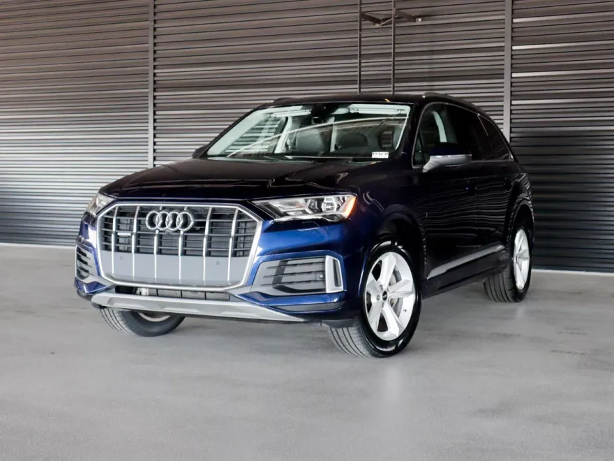 2022 Audi Q7 Premium photo 1