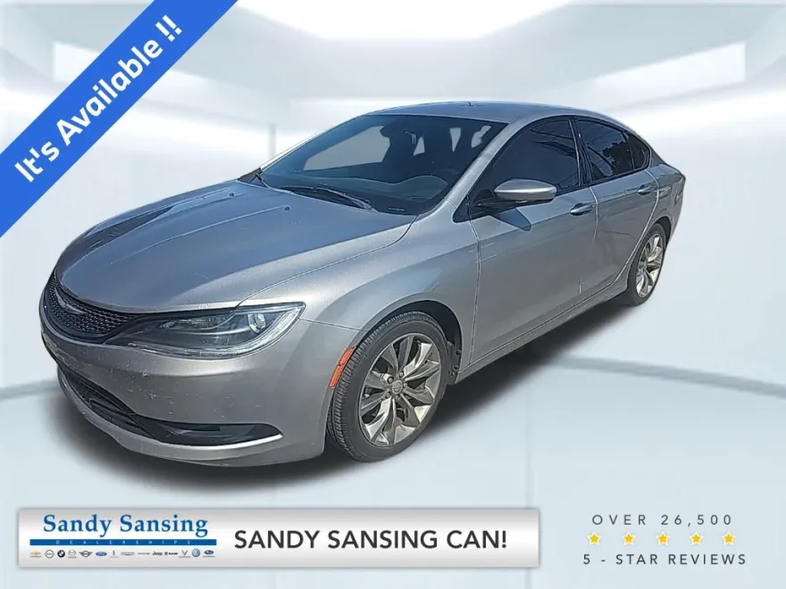 2015 Chrysler 200 S photo 1