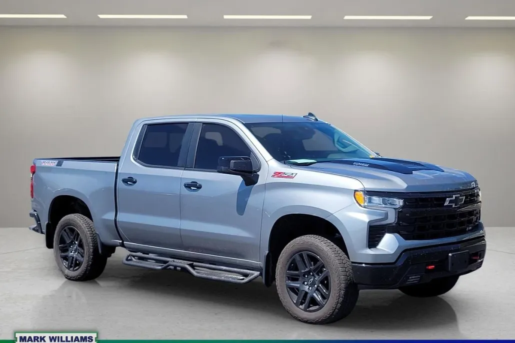 2025 Chevrolet Silverado 1500 LT Trail Boss photo 1