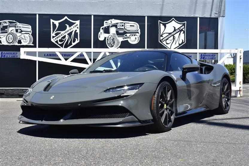 2021 Ferrari SF90 Stradale photo 1