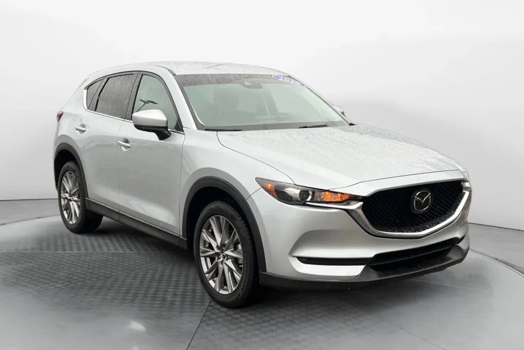 2020 Mazda CX-5 Touring photo 1