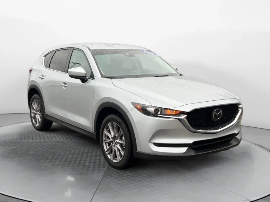 2020 Mazda CX-5 Touring photo 1