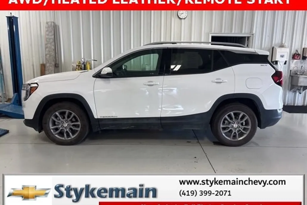 2024 Gmc Terrain SLT photo 1