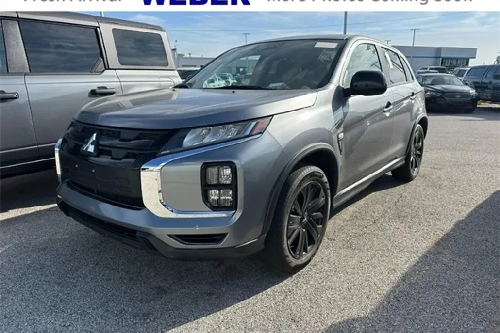 2022 Mitsubishi Outlander Sport ES photo 1