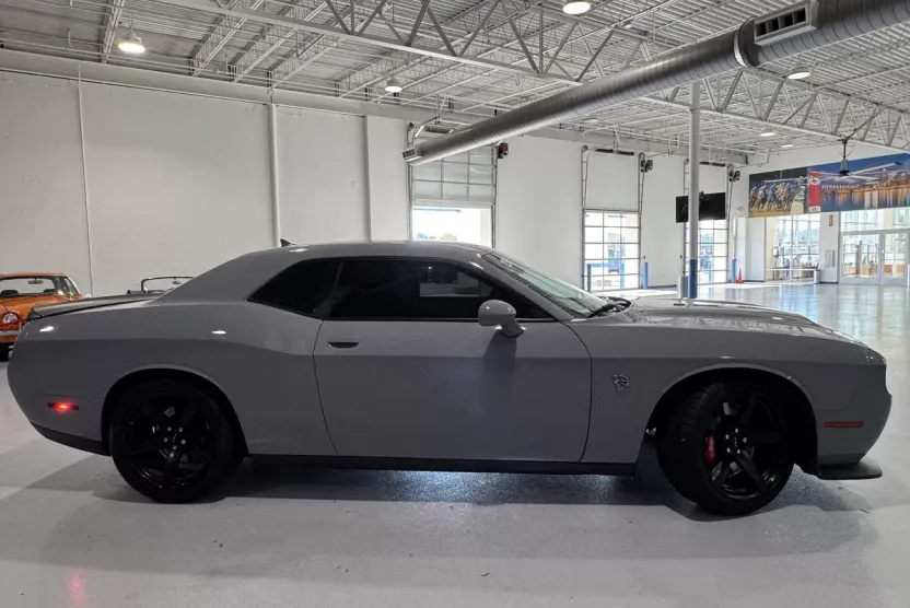 2020 Dodge Challenger SRT8 Hellcat photo 1