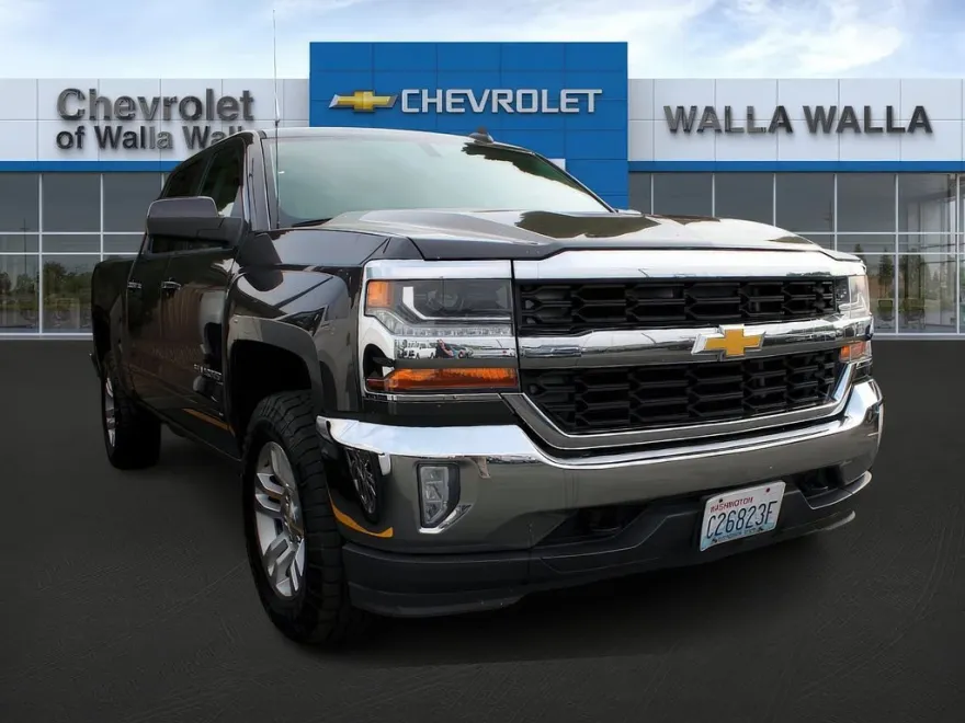 2016 Chevrolet Silverado 1500 LT photo 1