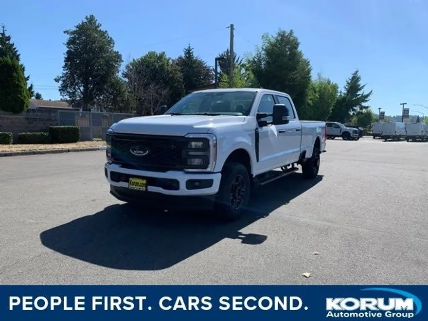 2026 Ford F-350 photo 1
