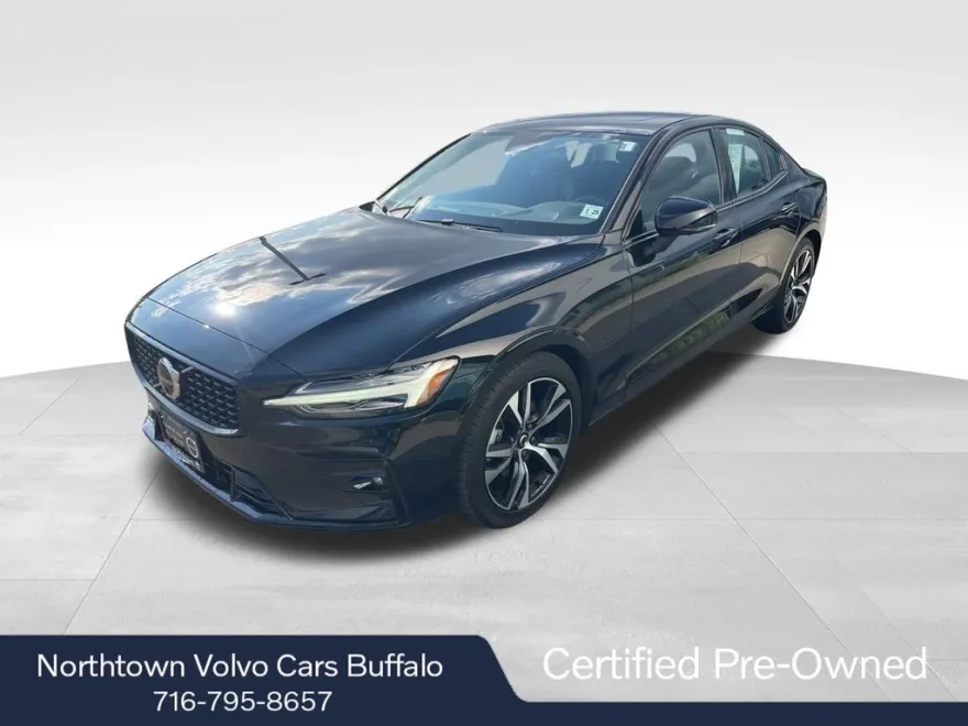 2024 Volvo S60 B5 Plus photo 1