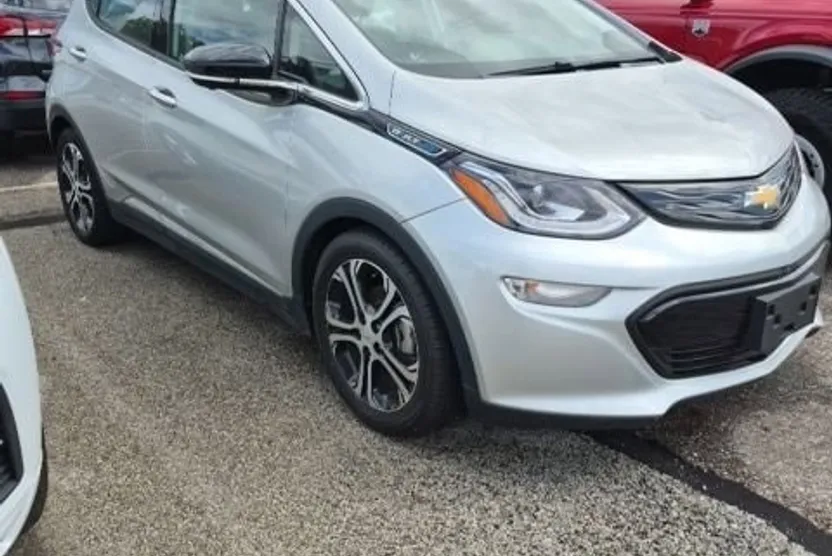 2020 Chevrolet Bolt EV Premier photo 1