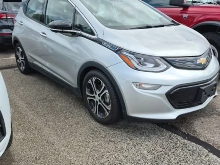 2020 Chevrolet Bolt EV Premier photo 1
