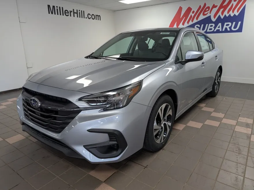 2025 Subaru Legacy Premium photo 1