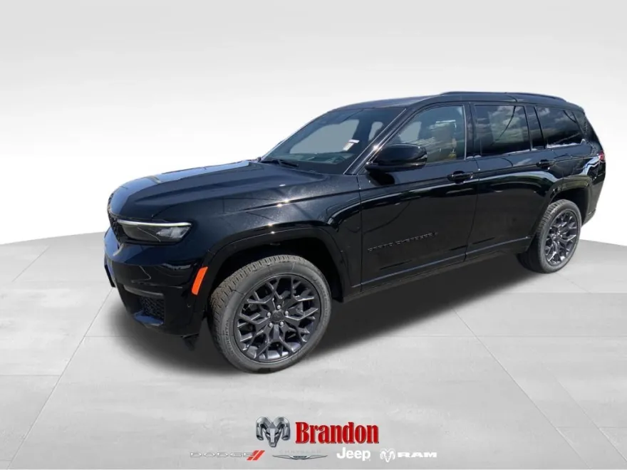 2025 Jeep Grand Cherokee L Summit photo 1