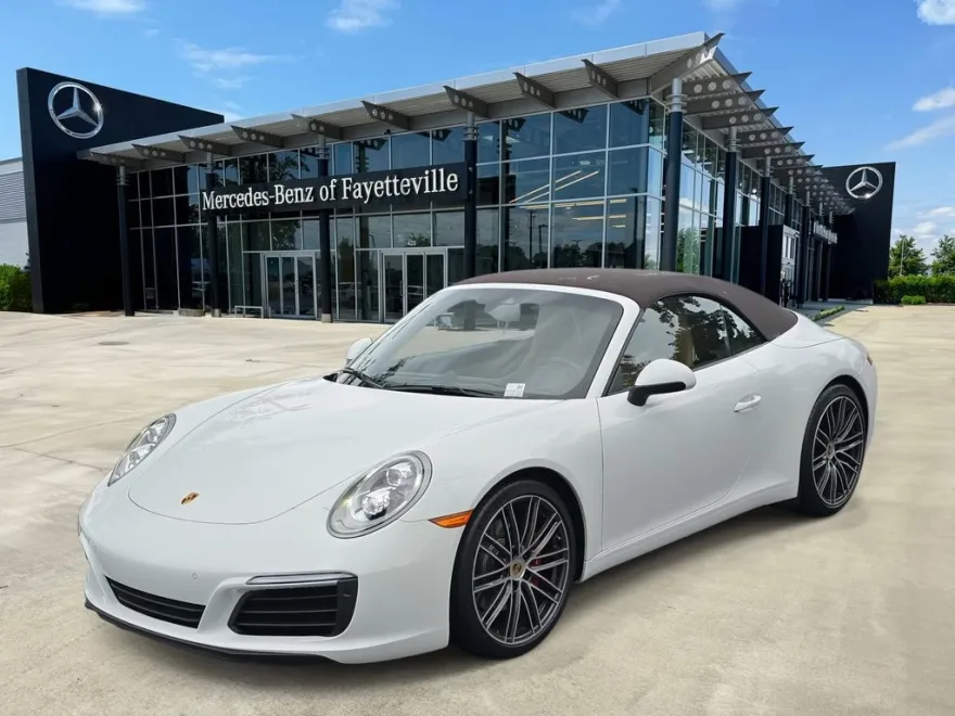 2018 Porsche 911 4S 4 GTS photo 1