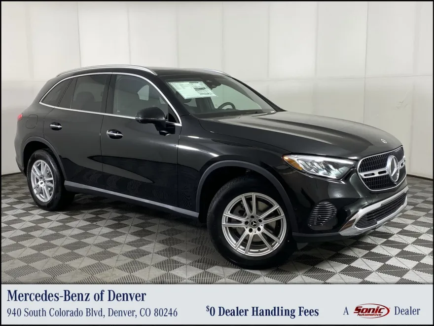 2025 Mercedes Benz GLC 300 4MATIC photo 1