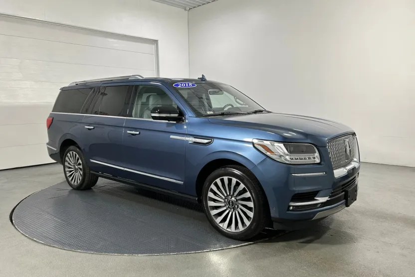 2018 Lincoln Navigator L Reserve photo 1