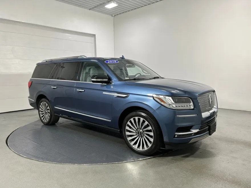 2018 Lincoln Navigator L Reserve photo 1