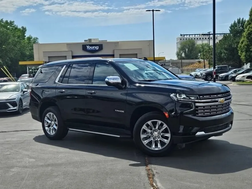 2023 Chevrolet Tahoe Premier photo 1