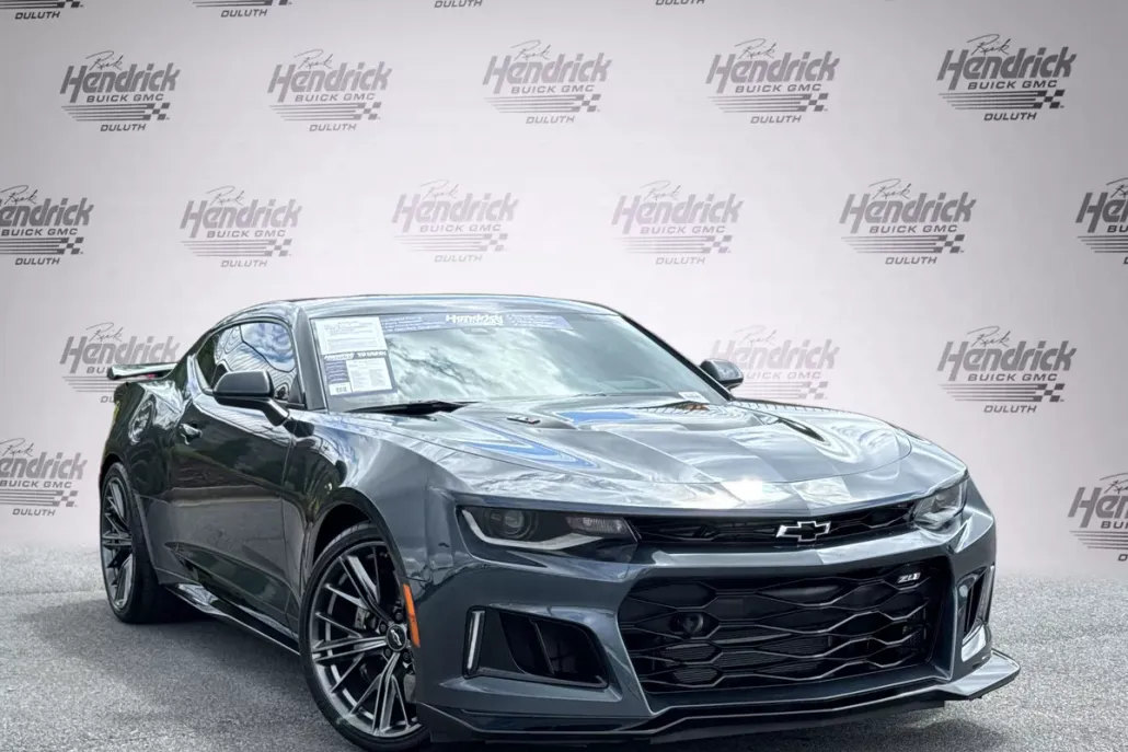 2023 Chevrolet Camaro ZL1 photo 1