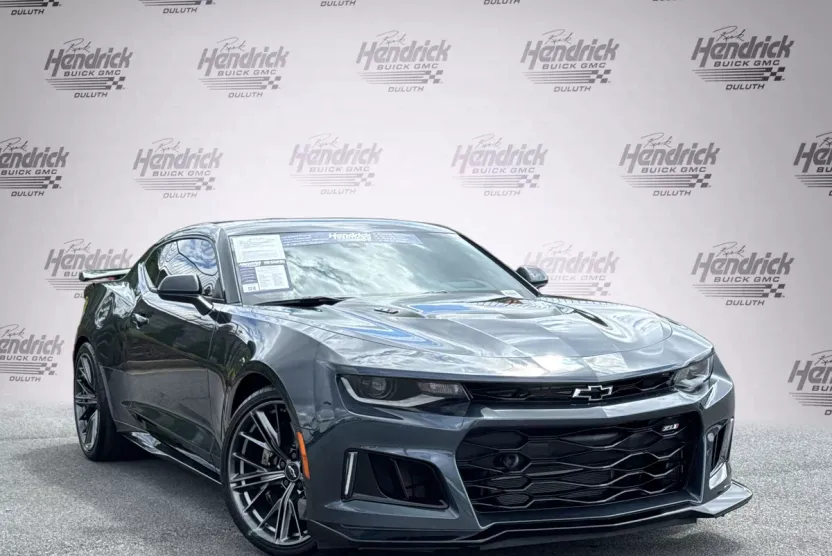 2023 Chevrolet Camaro ZL1 photo 1