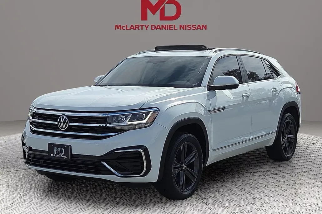 2020 Volkswagen Atlas Cross Sport V6 SE Technology R-Line photo 1