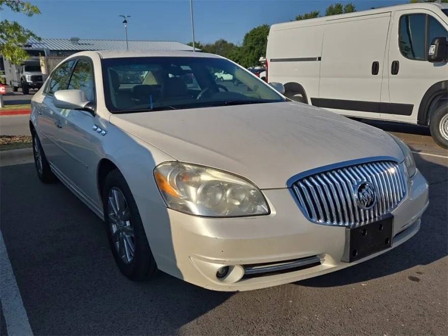 2011 Buick Lucerne CXL photo 1