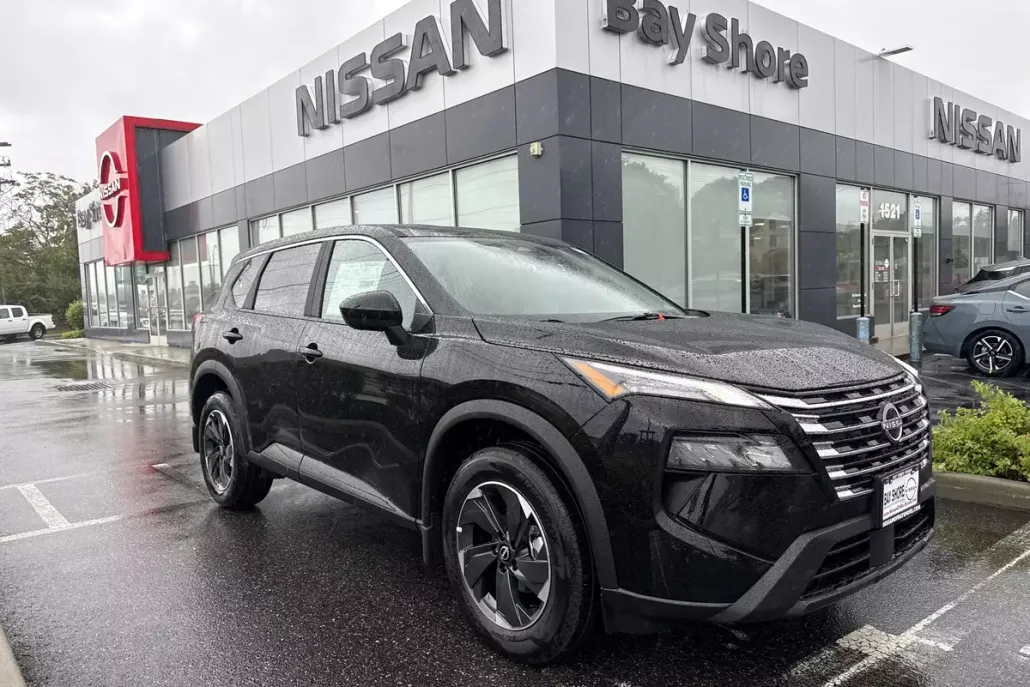 2026 Nissan Rogue SV photo 1