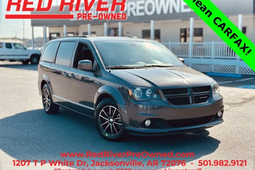 2019 Dodge Grand Caravan GT photo 1